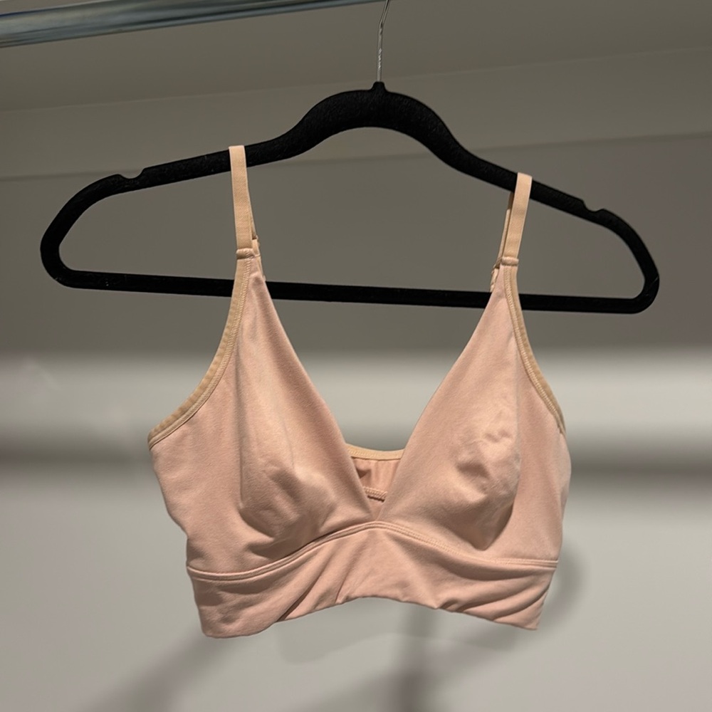 DIP double-lined, deep- v bralette
